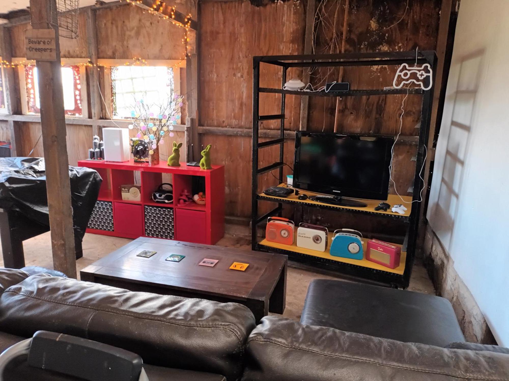 Stones Cottage Farm: Rural Retreat with Gaming Barn and EV Charging Oxenhope Exterior photo